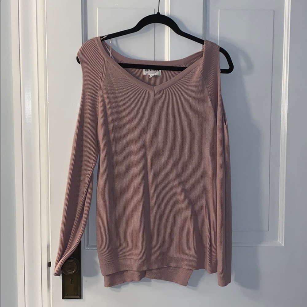 Olive + Oak long sleeve shirt- cutout of shoulders